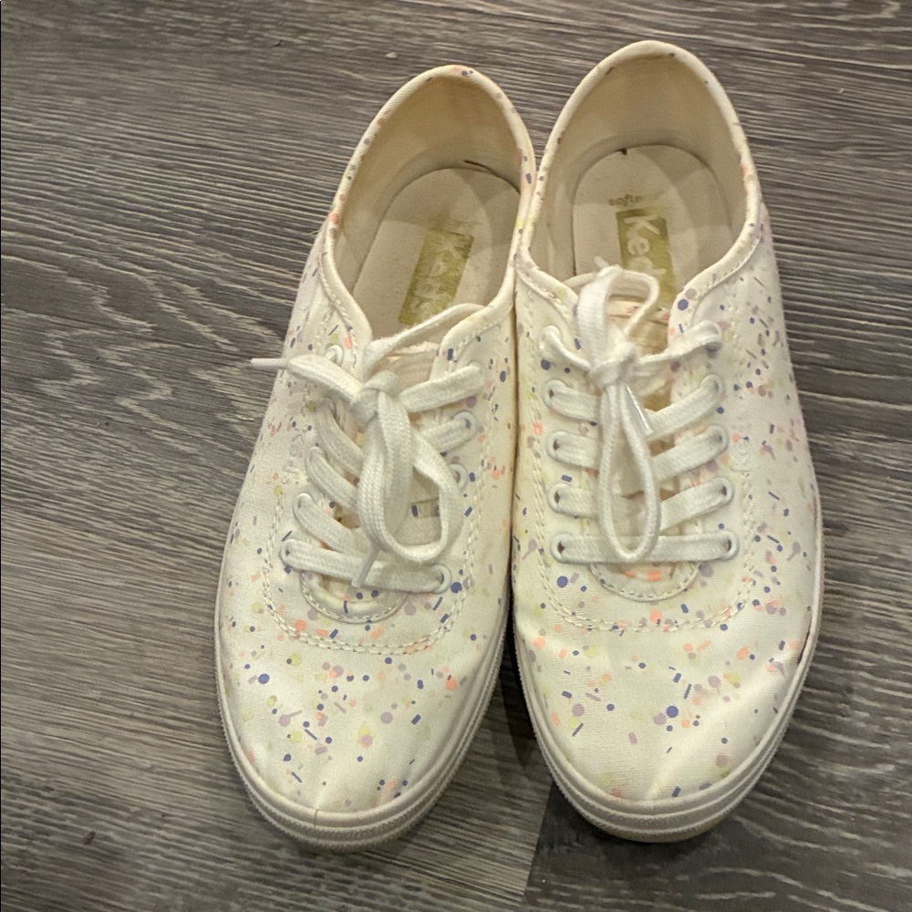 Keds Soft White Sneakers with Colorful Speckles. B10